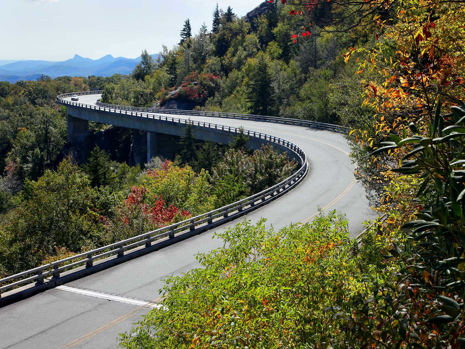 Linn Cove Viaduct-IMG_0843 slideshow 2.jpg