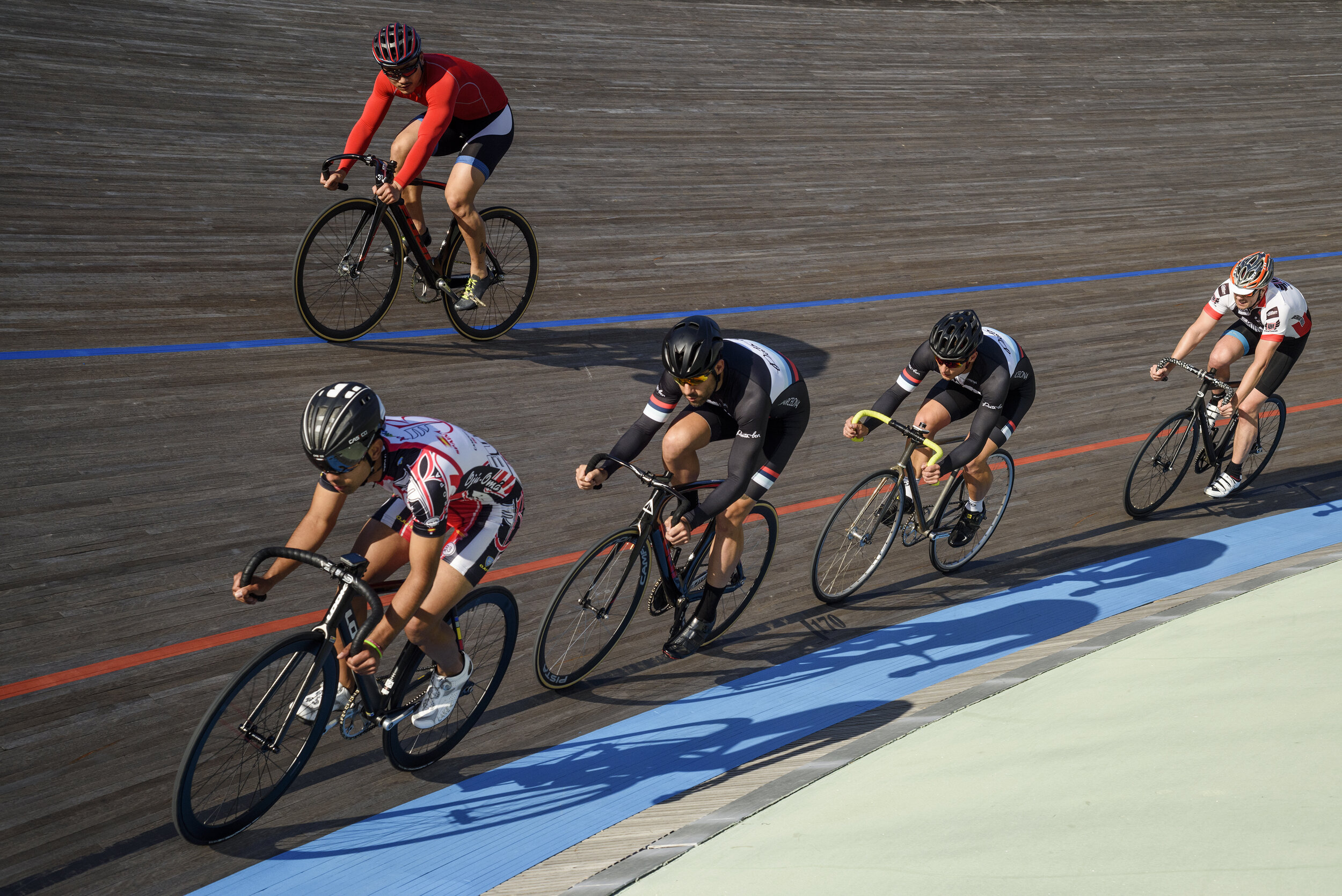 Velo05.jpg