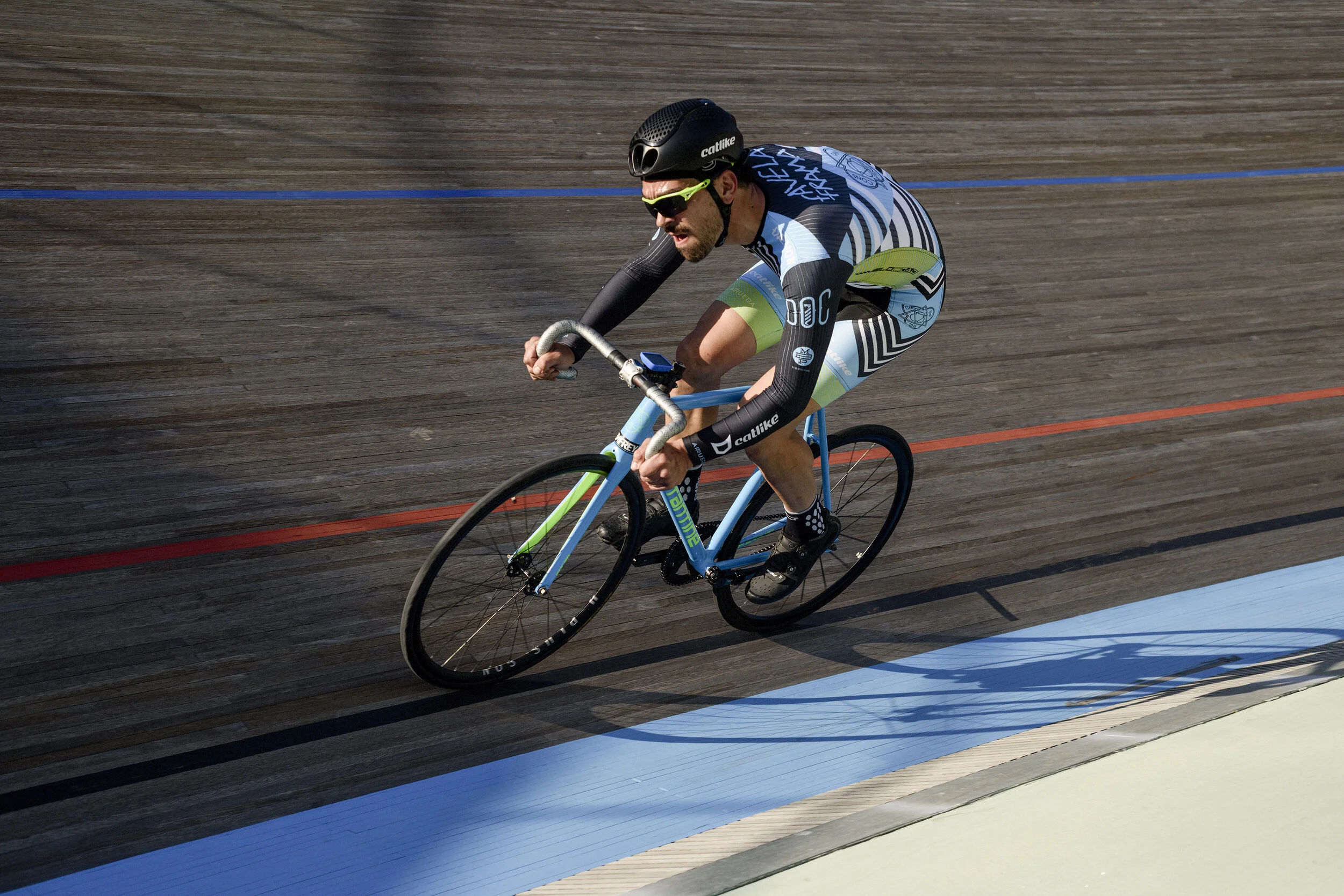 Velo04.jpg