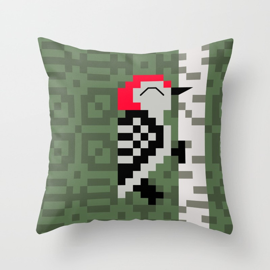 woodpecker532743-pillows.jpg