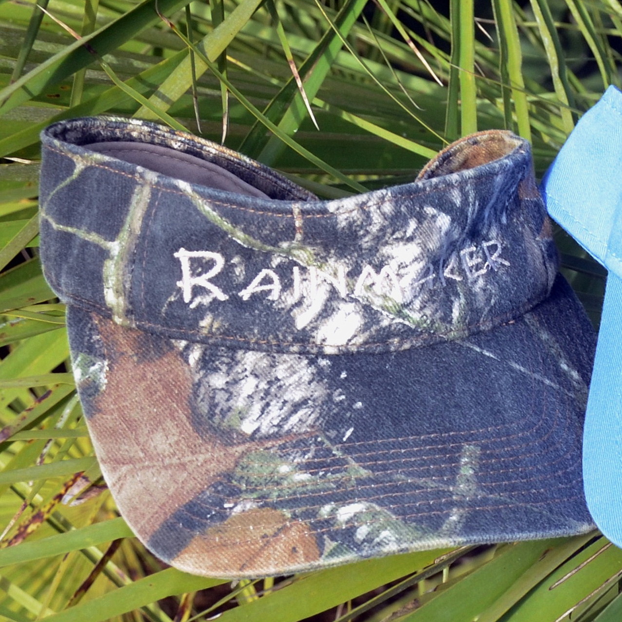 Rainmaker 005 CAMO VISOR.jpg