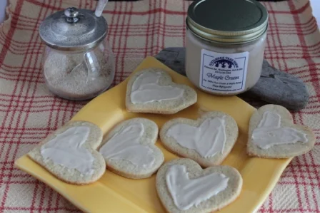 Maple Sugar Cookies with Over the Top Maple Cream!