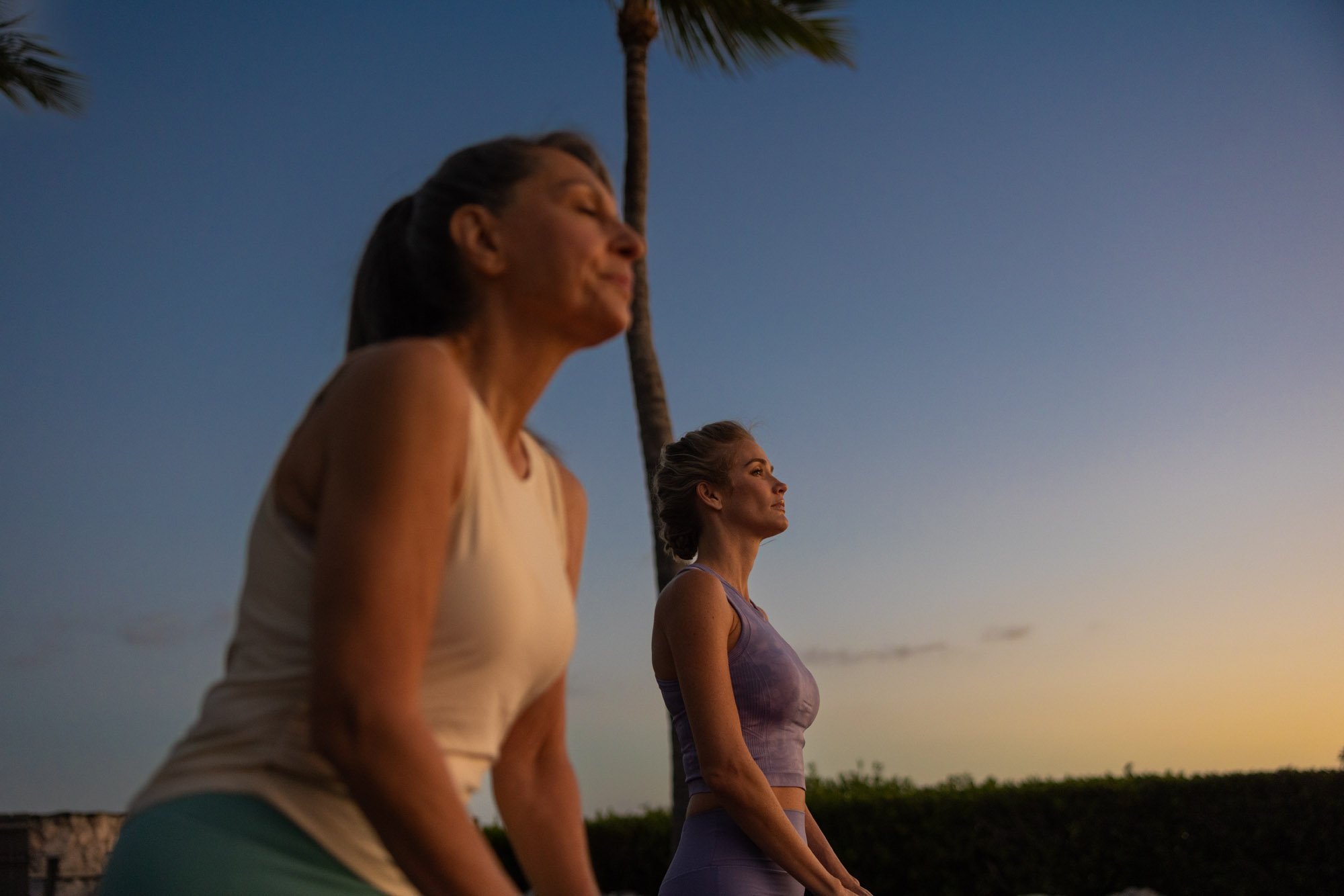 LowRes_Lifestyle_Sunrise Yoga_004.jpg