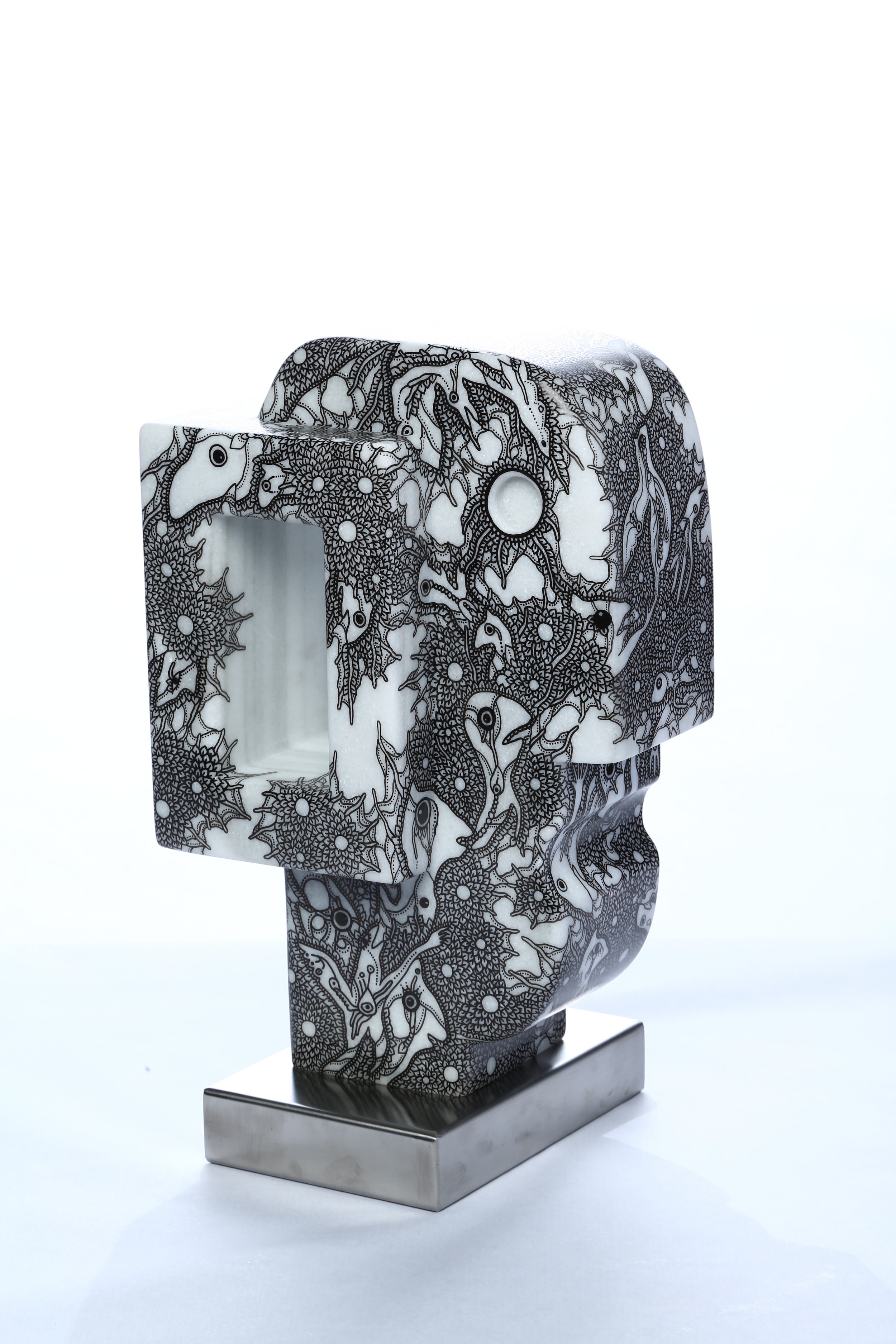   Collaboration between Heras Castan and Miki Yokoyama     Blind Mind    Macael Marble 10½” x 16½ ” x 7¼” 