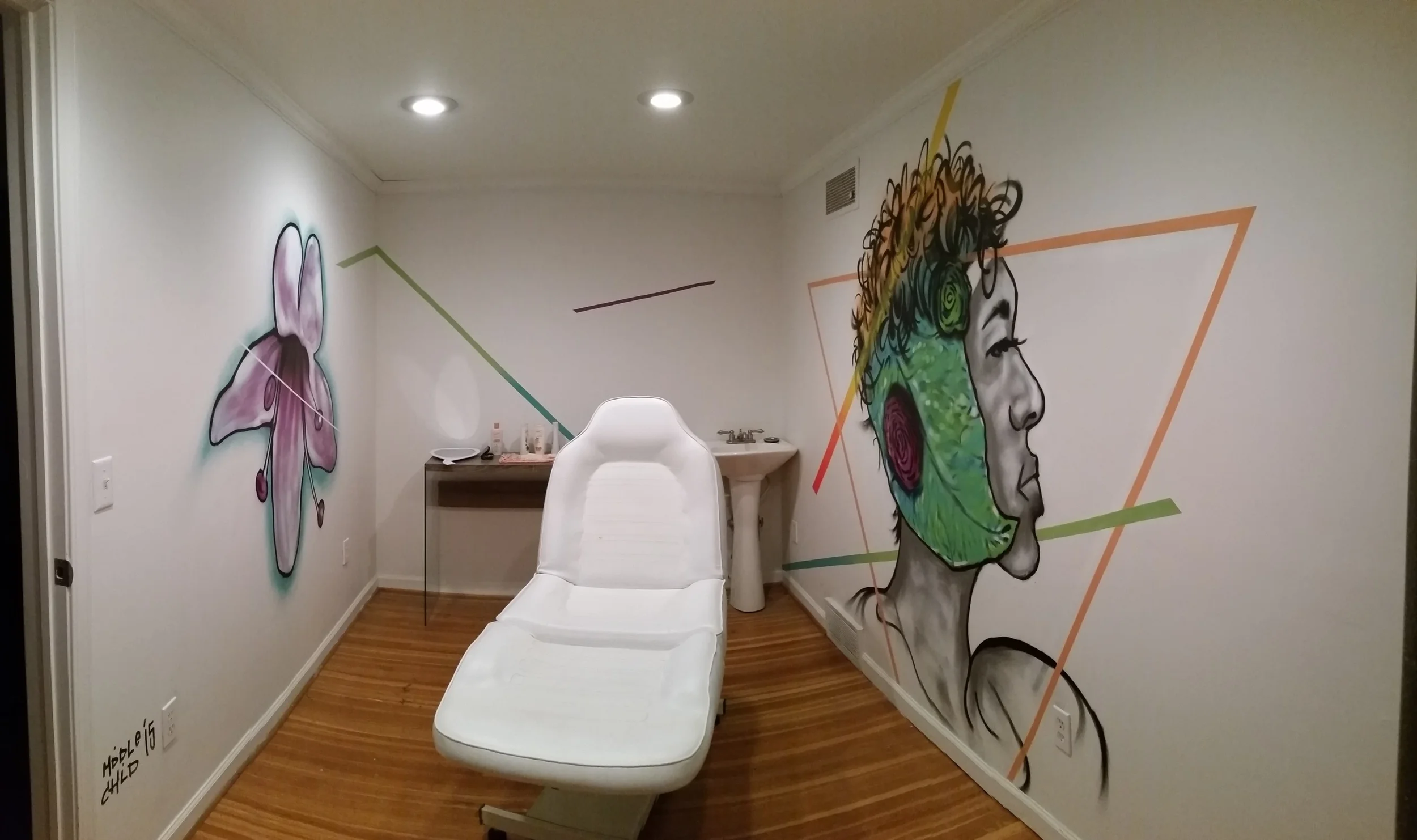 Mint Salon Mural