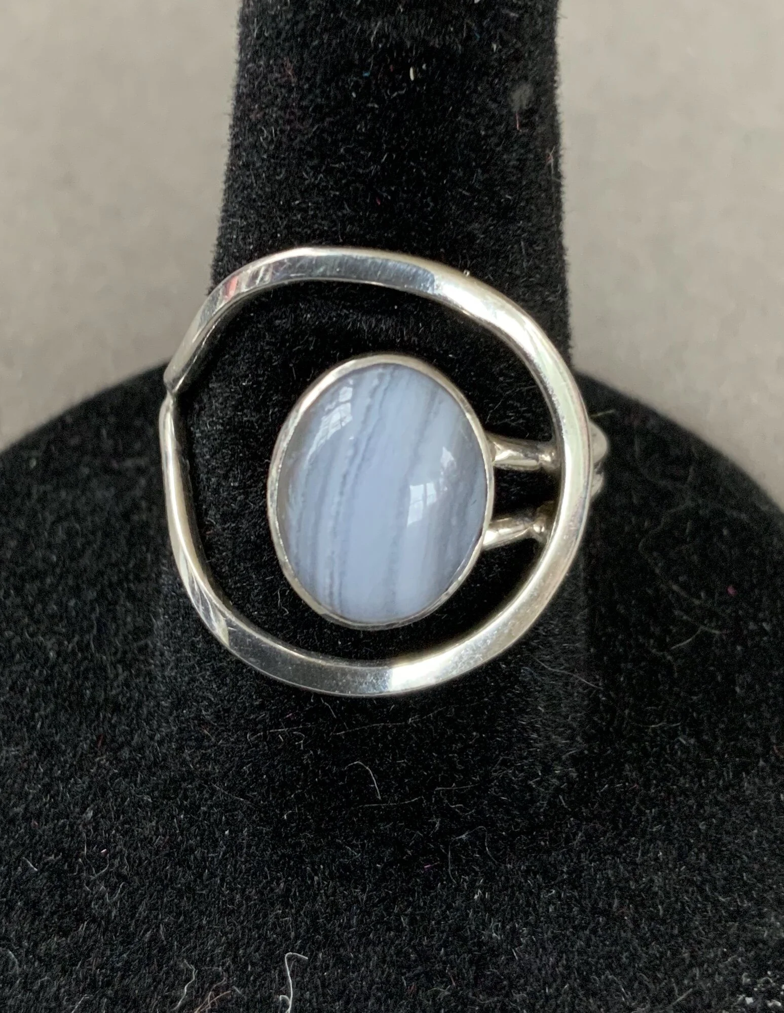 0F3826F1-3230-48B6-97B6-B8242EE01DEB