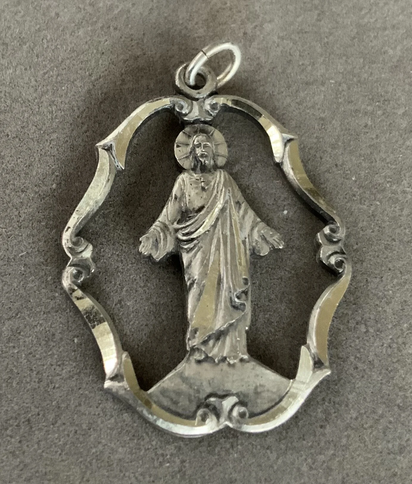 8A1B627D-10AA-494B-8874-6E4C2437B9A5