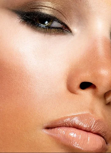 Vancouver-based Makeup and Hairstylist Sonia Leal-Serafim. www.soniamakeupandhair.com