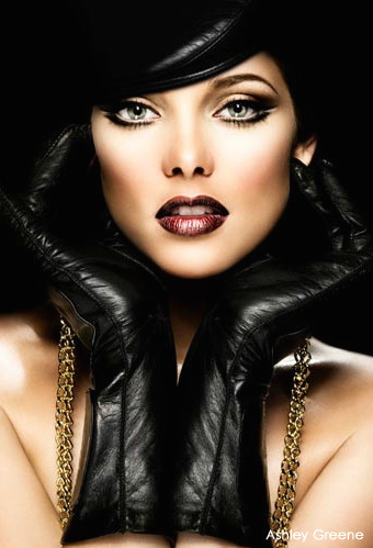  Vancouver-based Makeup and Hairstylist Sonia Leal-Serafim featuring Ashley Greene.&nbsp;&nbsp;www.soniamakeupandhair.com 