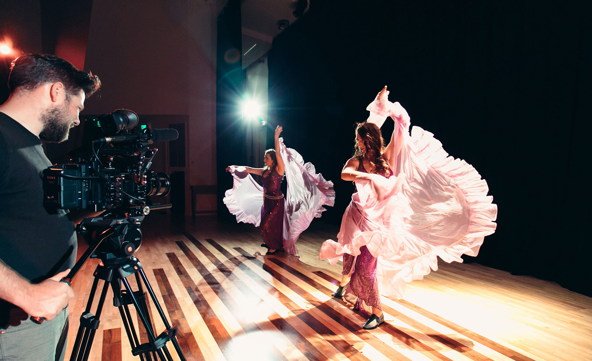 Kirk Pflaum films Dancers Ella Wallace & Larissa Gray (Photo Credit - Emma Smart).jpg