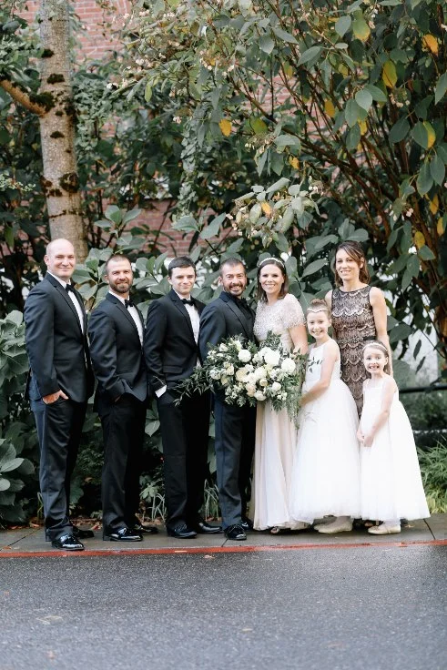 sophisticated floral designs portland oregon wedding florist mcmenamins edgefield spotted stills photography (24) (491x736).jpg