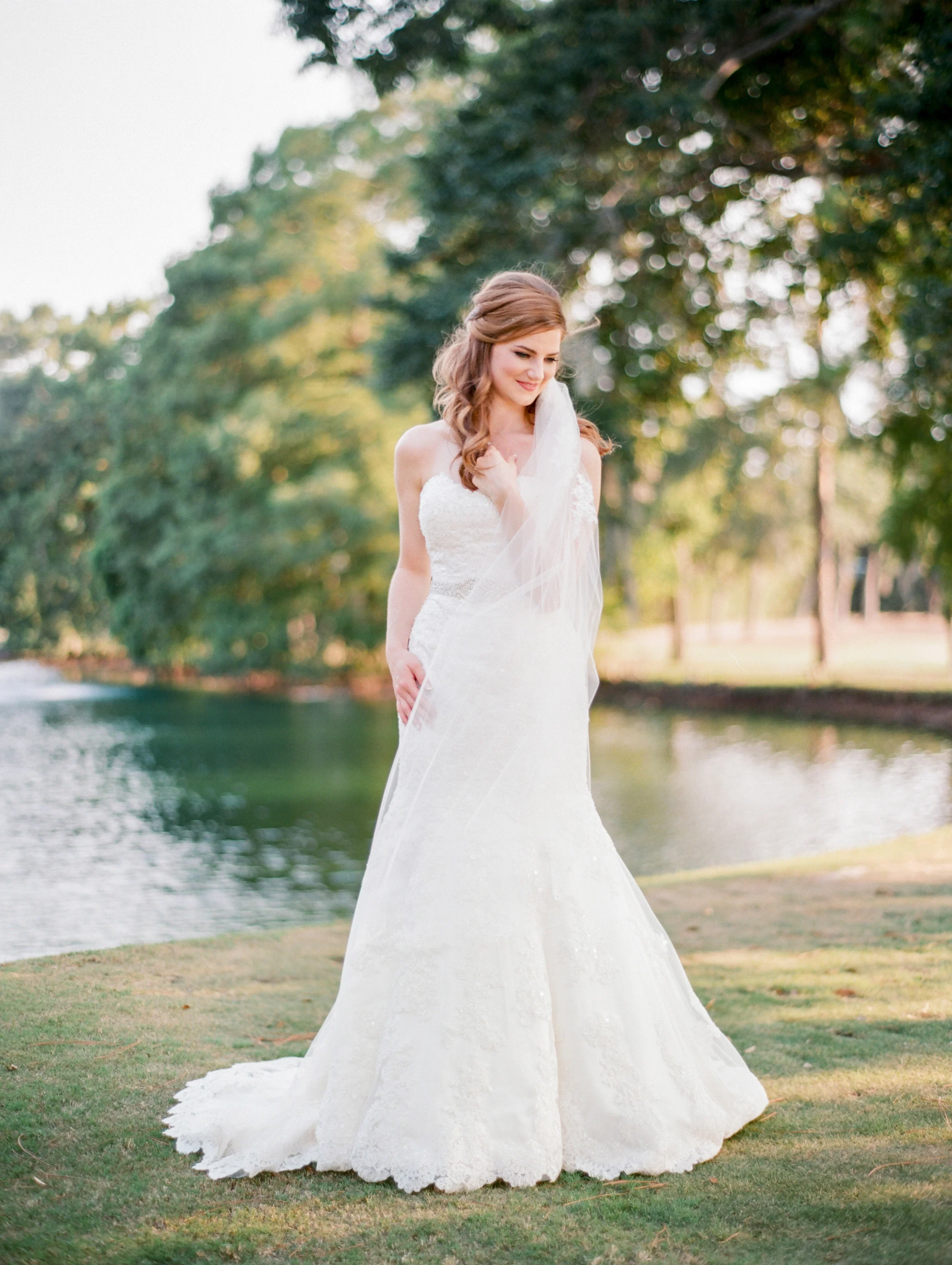 Dana-Fernandez-Photography-Film-Wedding-Photography-Houston-Bridals-Houston-Country-Club-Photographer-7.jpg