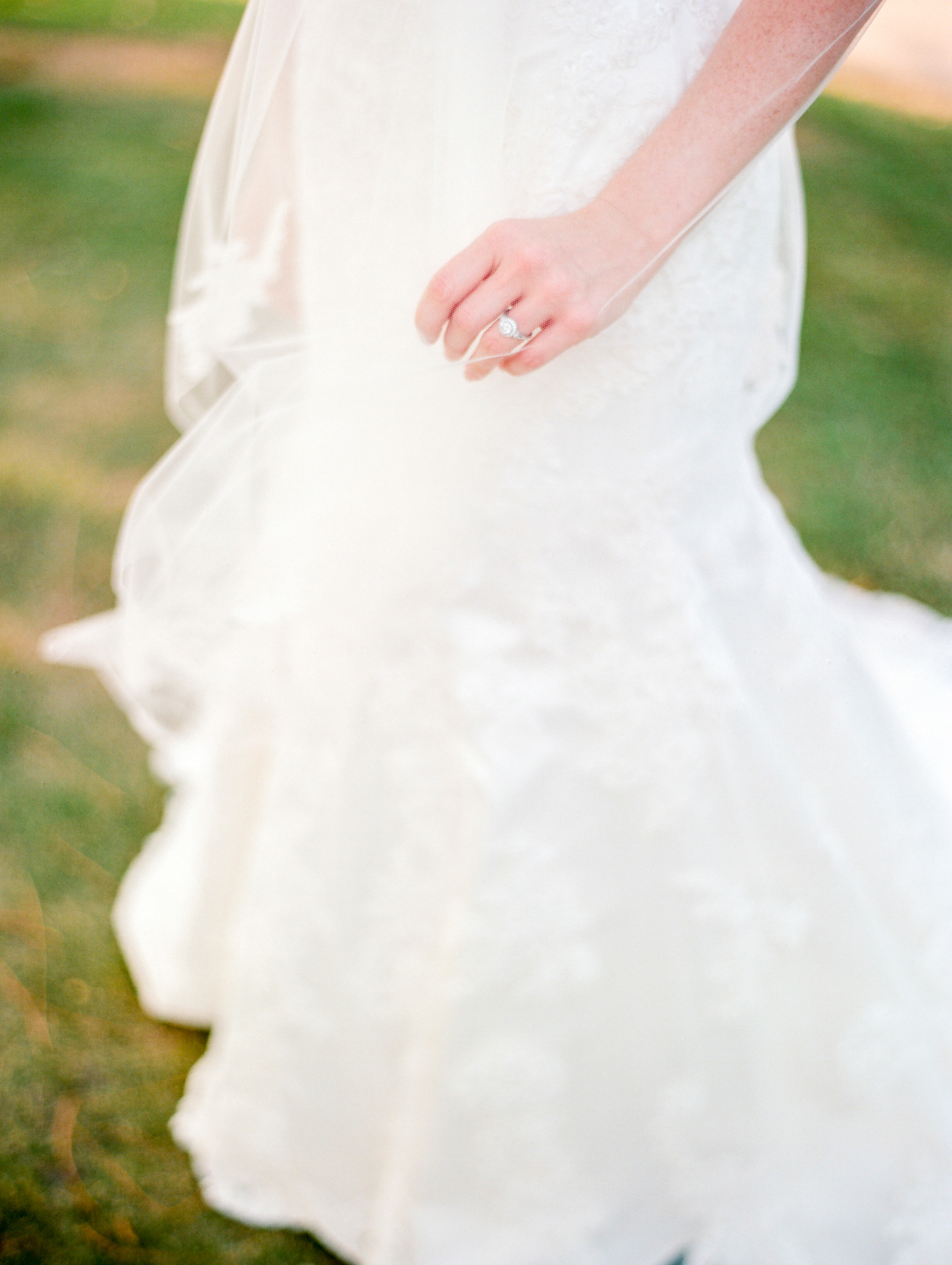 Dana-Fernandez-Photography-Film-Wedding-Photography-Houston-Bridals-Houston-Country-Club-Photographer-8.jpg