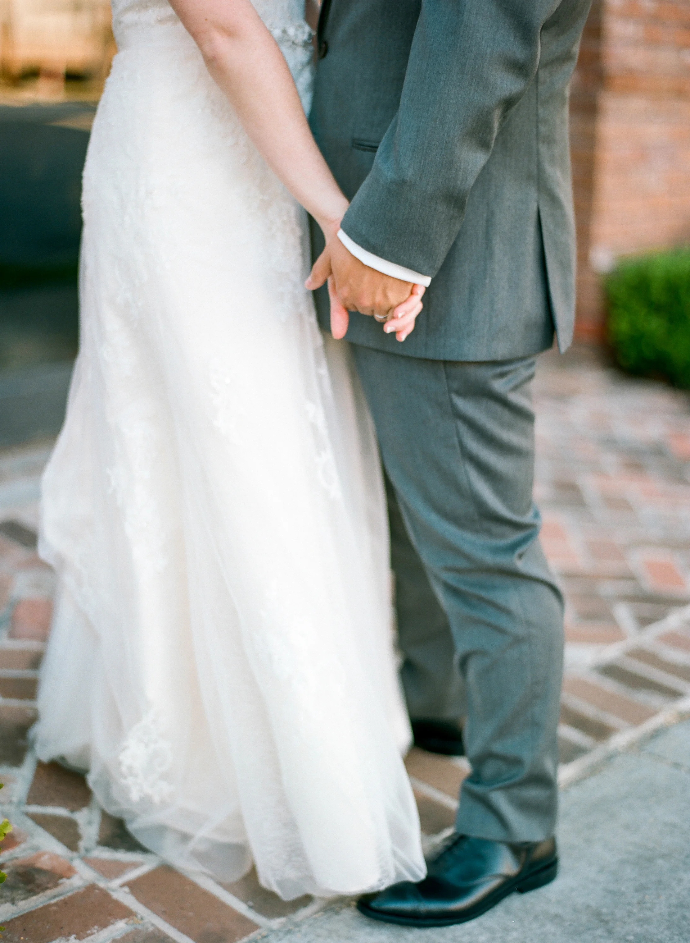 Dana-Fernandez-Photography-Style-Me-Pretty-Houston-Wedding-Photographer-Fine-Art-Film-Station-3-venue-16.jpg