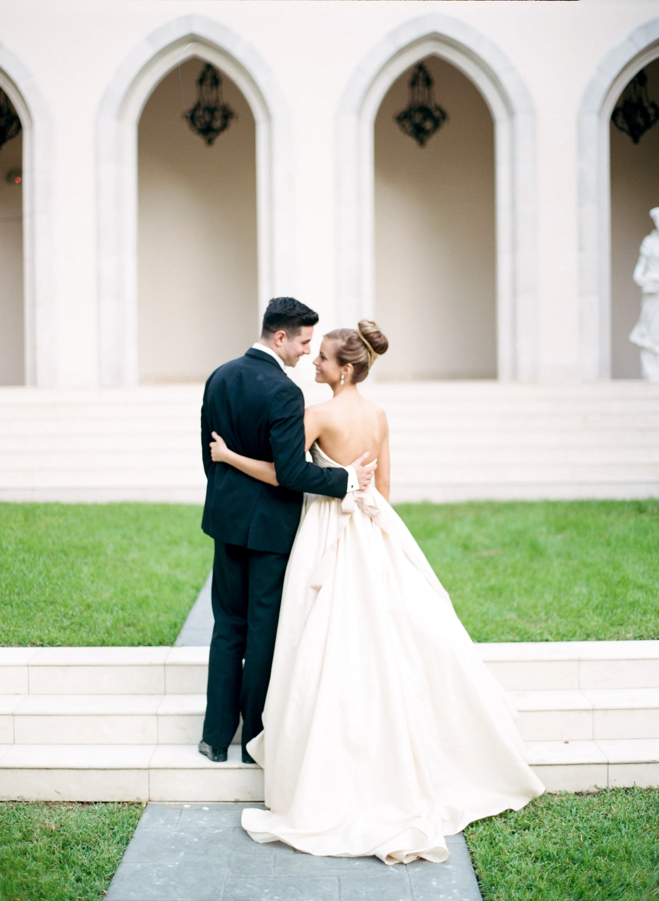 Dana-Fernandez-Photography-Houston-Wedding-Photographer-Style-Me-Pretty-Film-Texas-Destination-Photographer-40.jpg