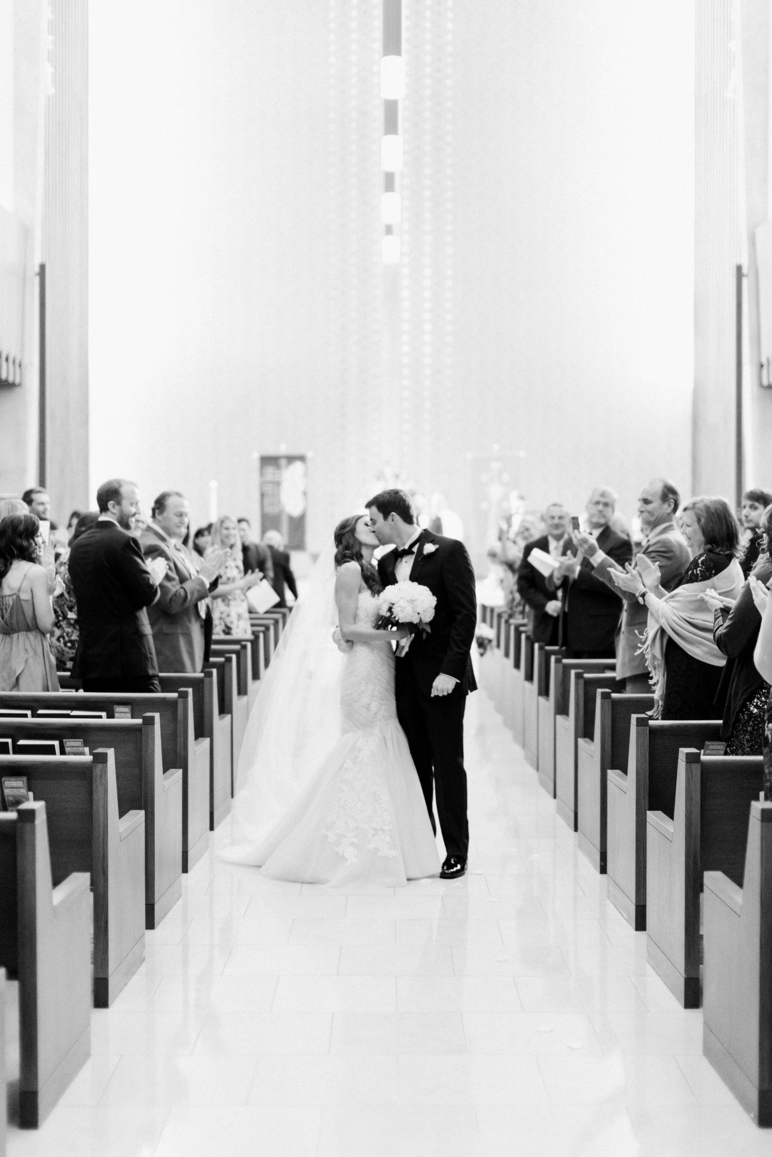 St.-Philip-Presbyterian-Church-Houston-Wedding-Ceremony-The-Junior-League-Of-Houston-Reception-Dana-Fernandez-Photography-Fine-Art-Film-26.jpg