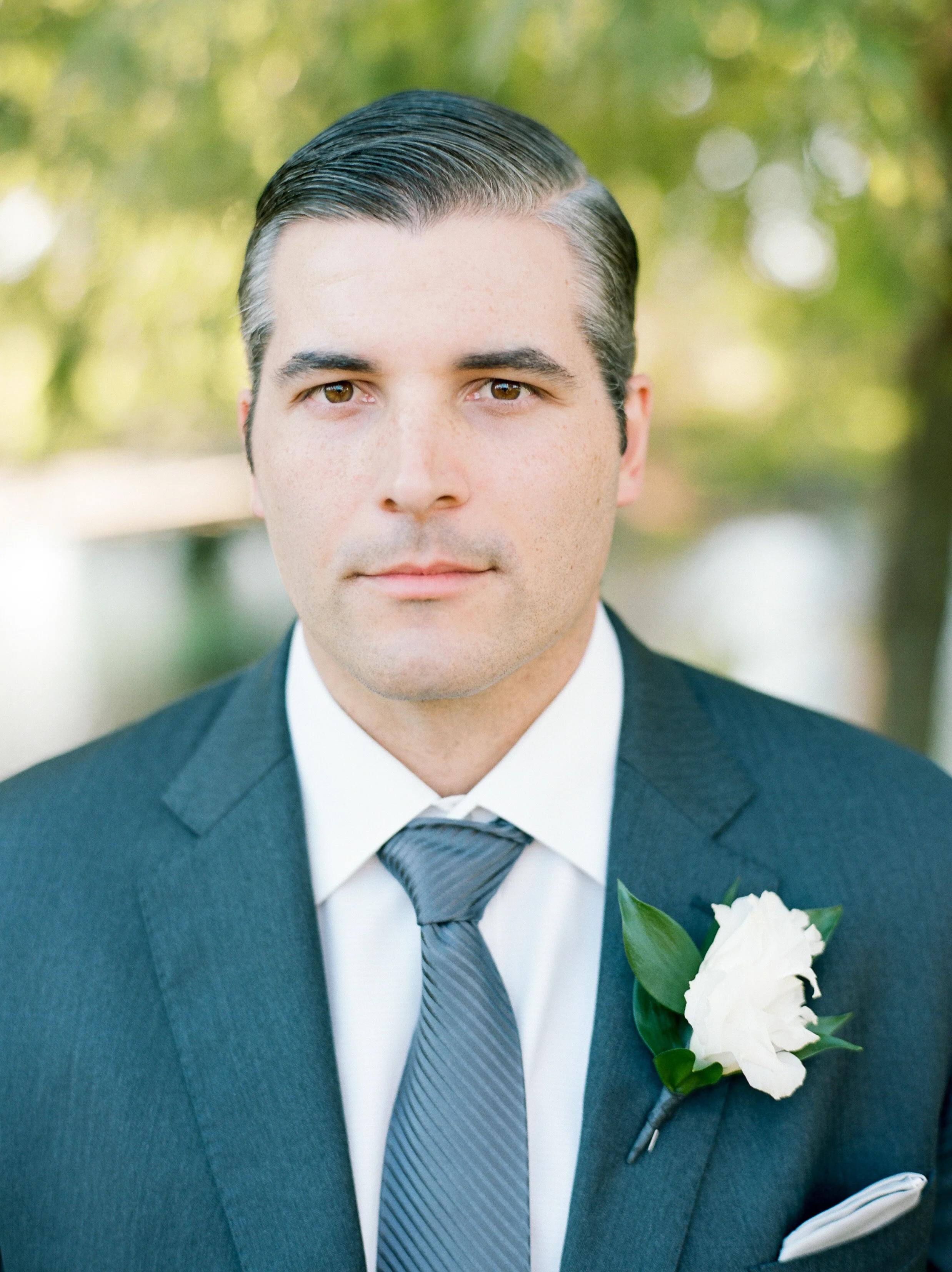Houston-Wedding-Photographer-Lakeside-Country-Club-First-Look-Bride-Groom-Formals-Film-Fine-Art-Photography-16.jpg
