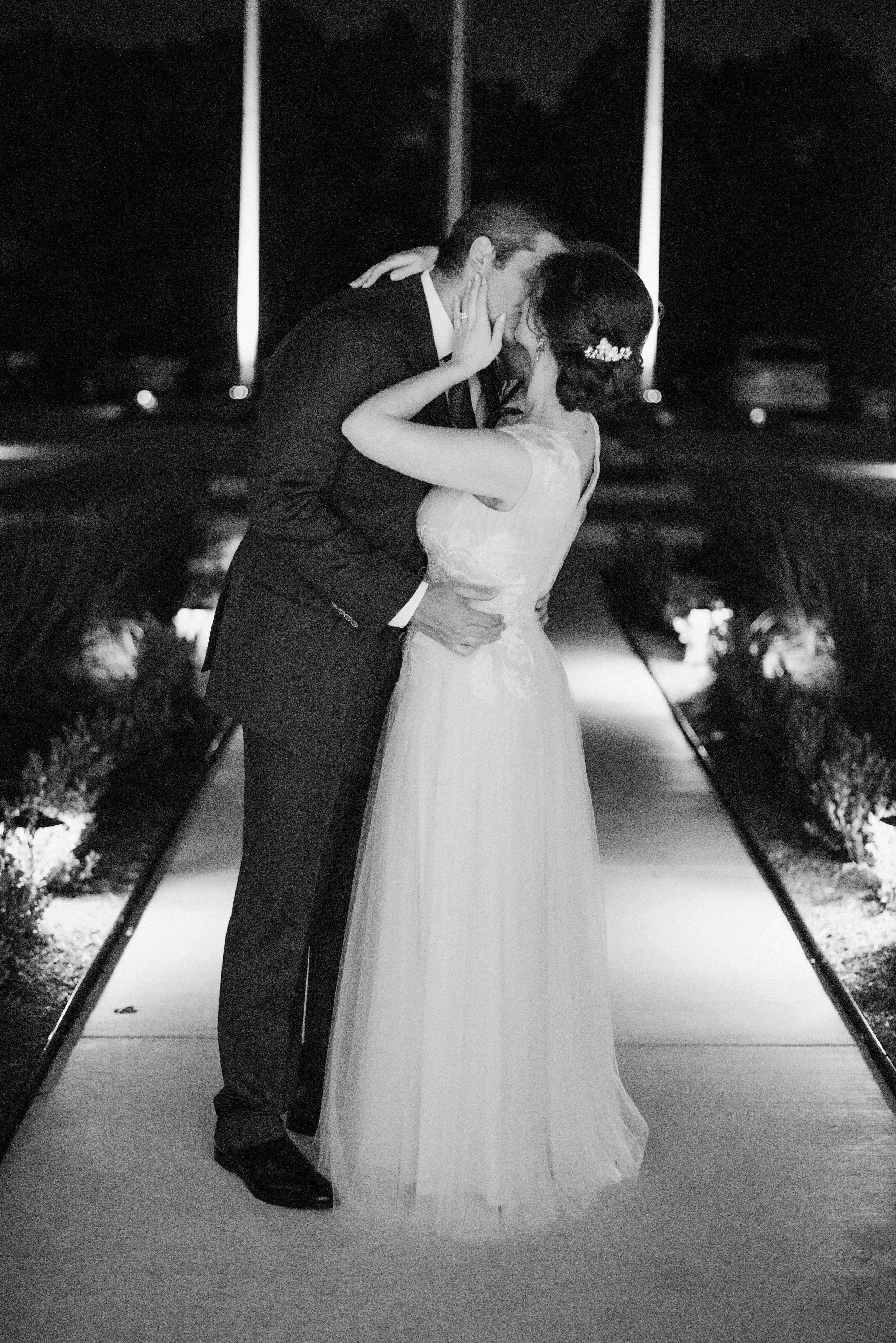 Houston-Wedding-Photographer-Lakeside-Country-Club-First-Look-Bride-Groom-Formals-Film-Fine-Art-Photography-41.jpg