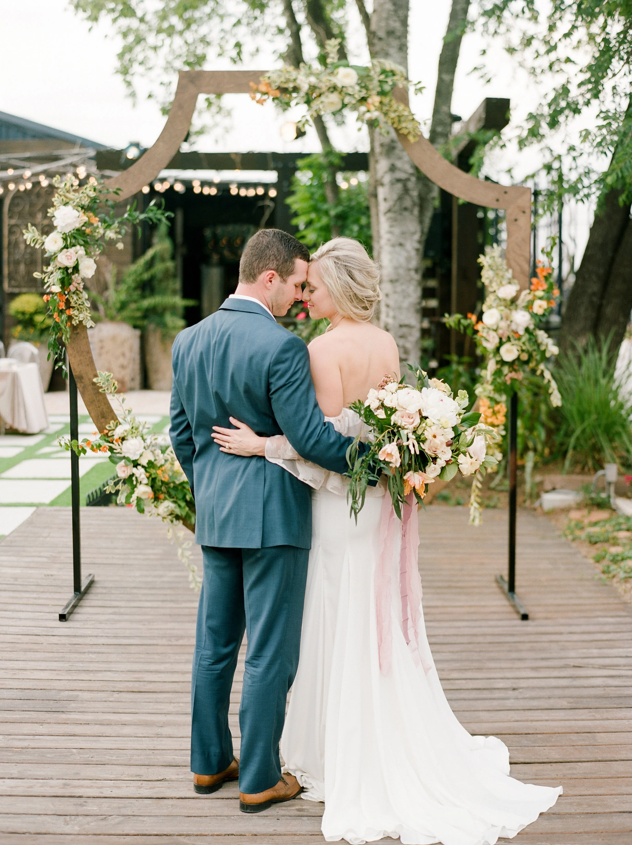 Houston-Wedding-Photographer-Fine-Art-Film-Destination-Style-Me-Pretty-Austin-Dallas-New-Orleans-Dana-Fernandez-Photography-13.jpg