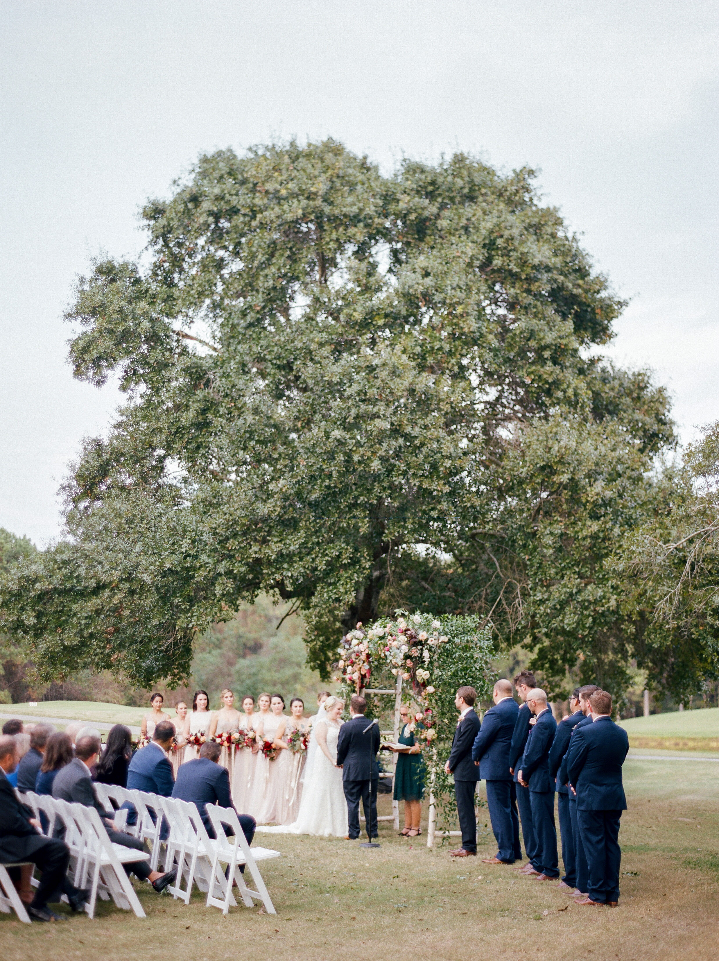 Houston-Wedding-Photographer-Fine-Art-Film-Destination-Style-Me-Pretty-Austin-Dallas-New-Orleans-Dana-Fernandez-Photography-The Woodlands-Country-Club-18.jpg