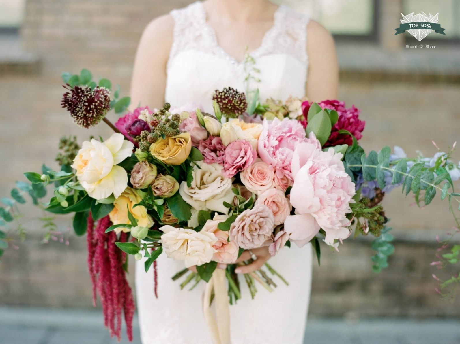 AWARD: TOP 10% (Out of 16.7k entries) | Design: ReVisionist, Florals: Mibellarosa, Venue: Julia Ideson Library