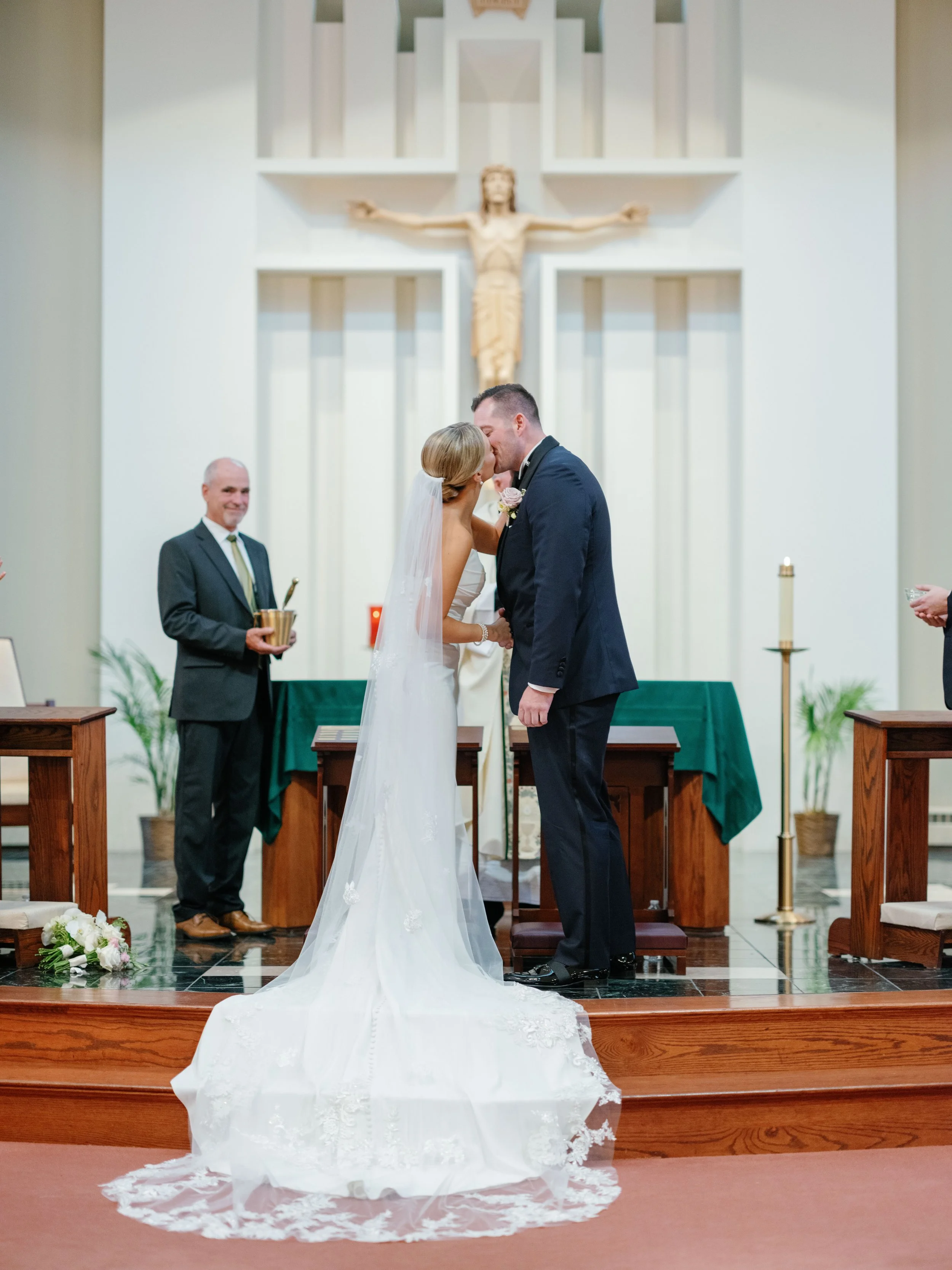 062924_Kennebunkport Maine Tented East Coast Wedding Photography_Ceremony-131.jpg