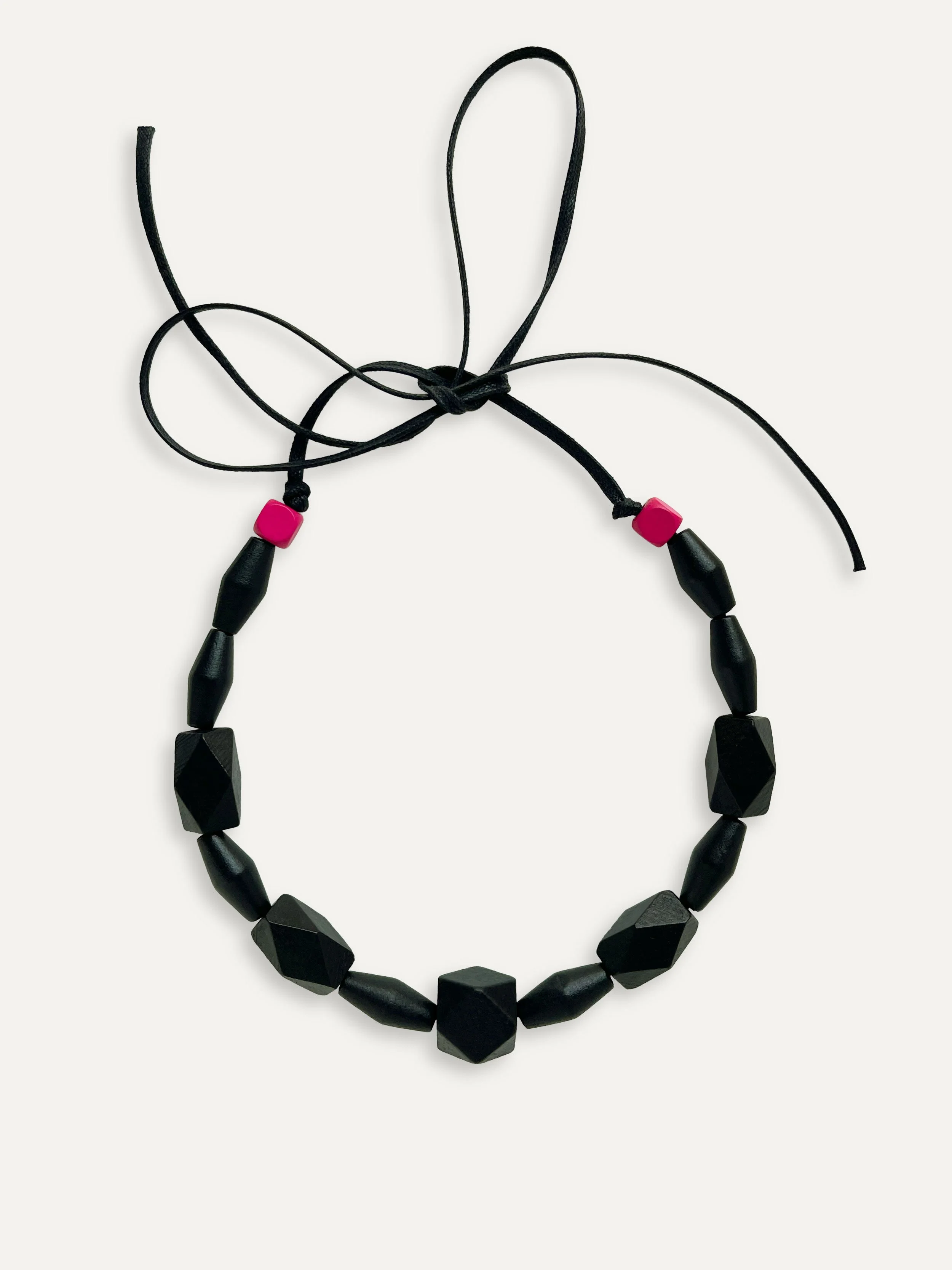 Expand Necklace BK 001