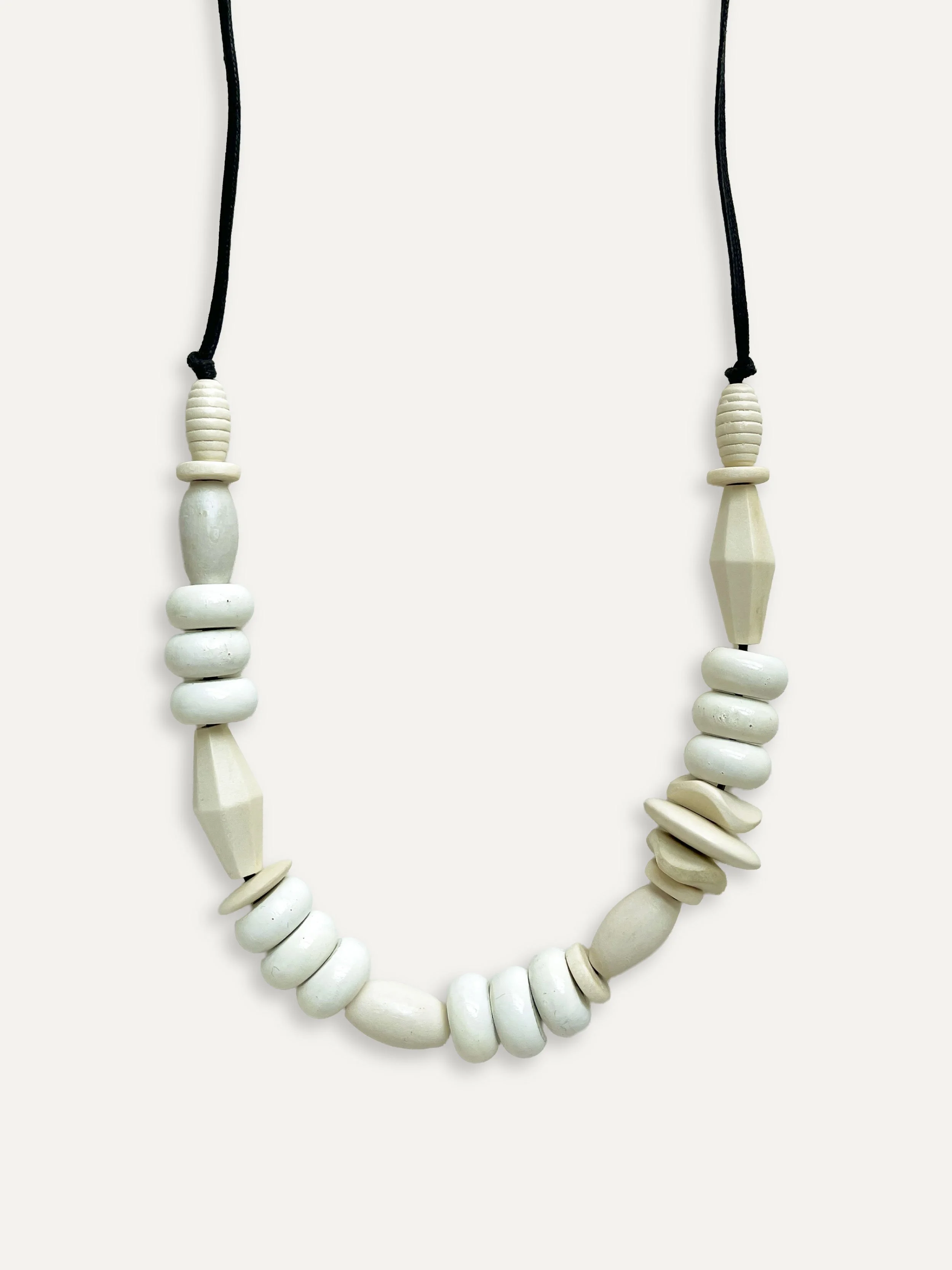 ExpandNecklaceWH001_2.jpg