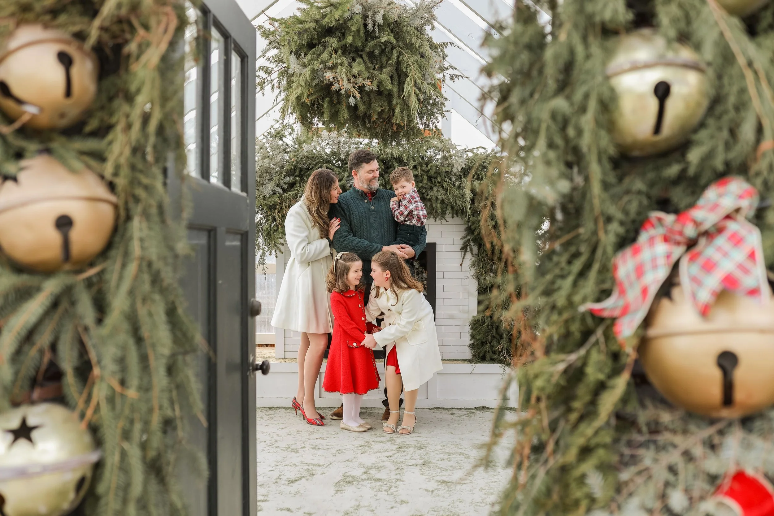 Mini Family Portrait Session | 15 Minutes