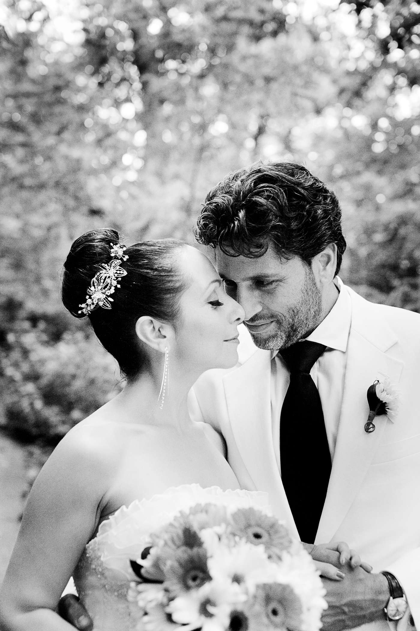 Sophie & Sebastian's Wedding in New York at The Boat House in Ce