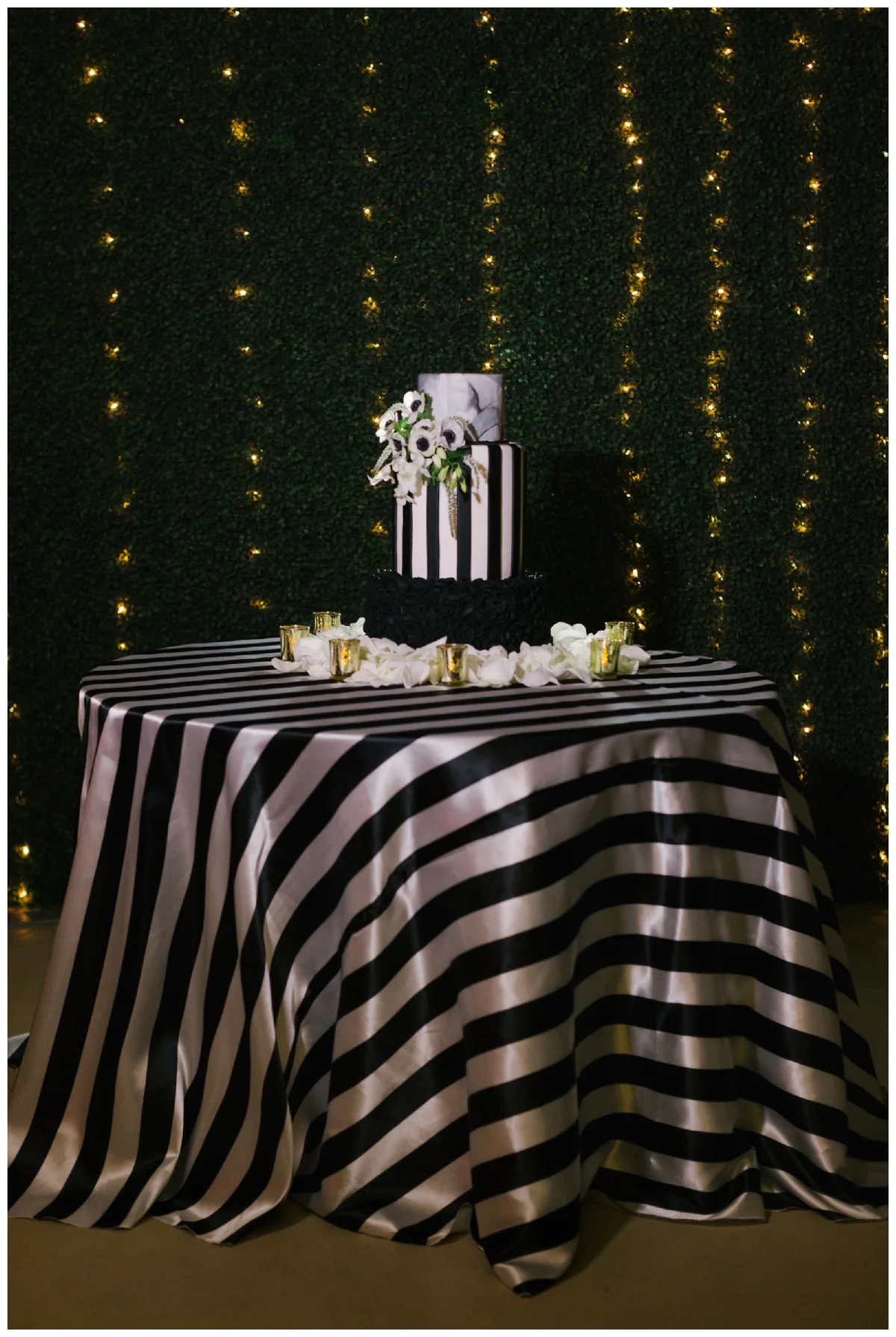 His and His Black and White Insppiration Photoshoot by Aurelia D