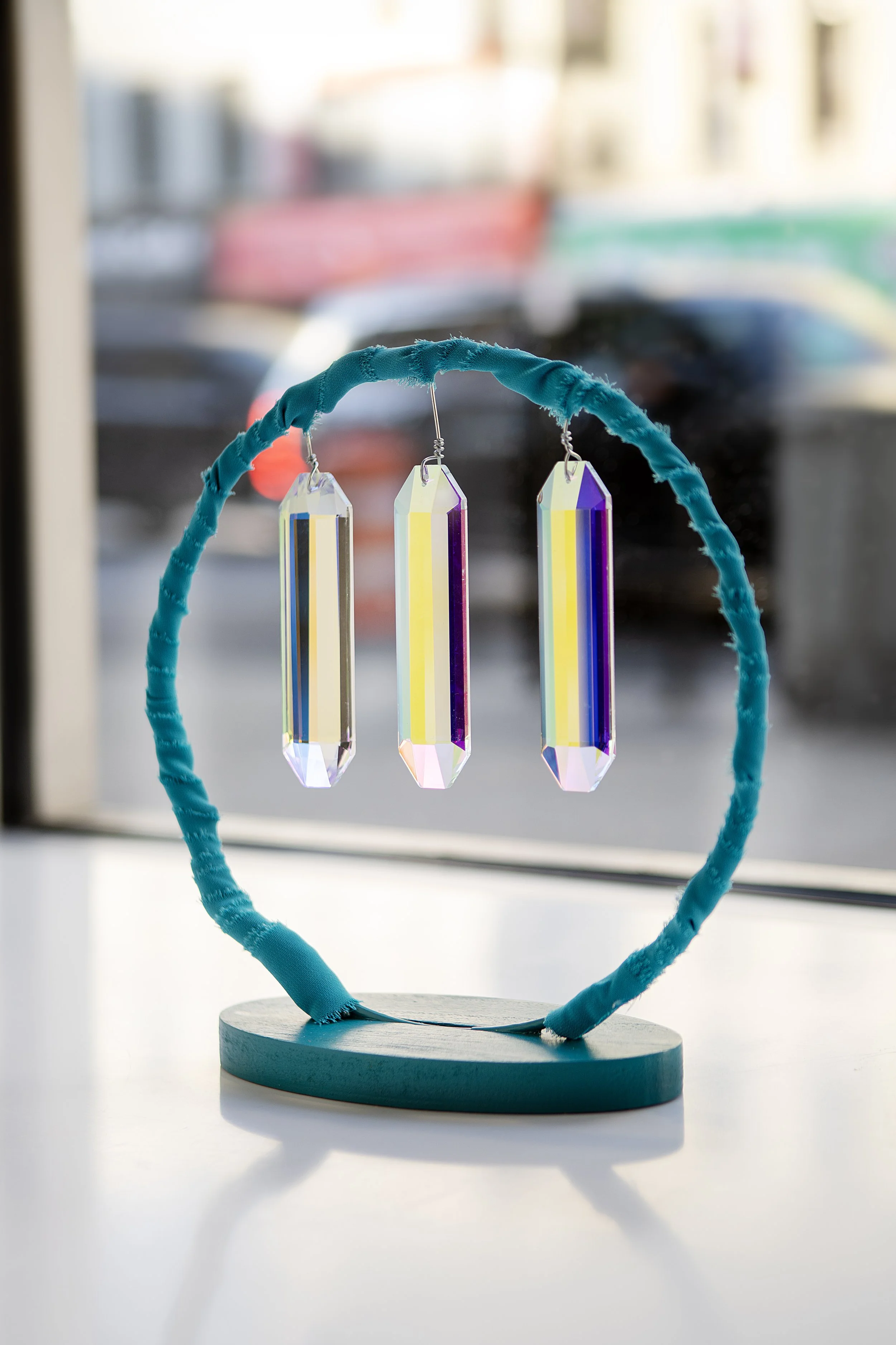 Small_blue_suncatcher_CU.jpg