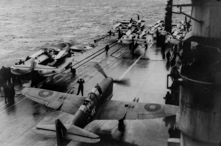 1944_00_00_firefly_off_norway.jpg