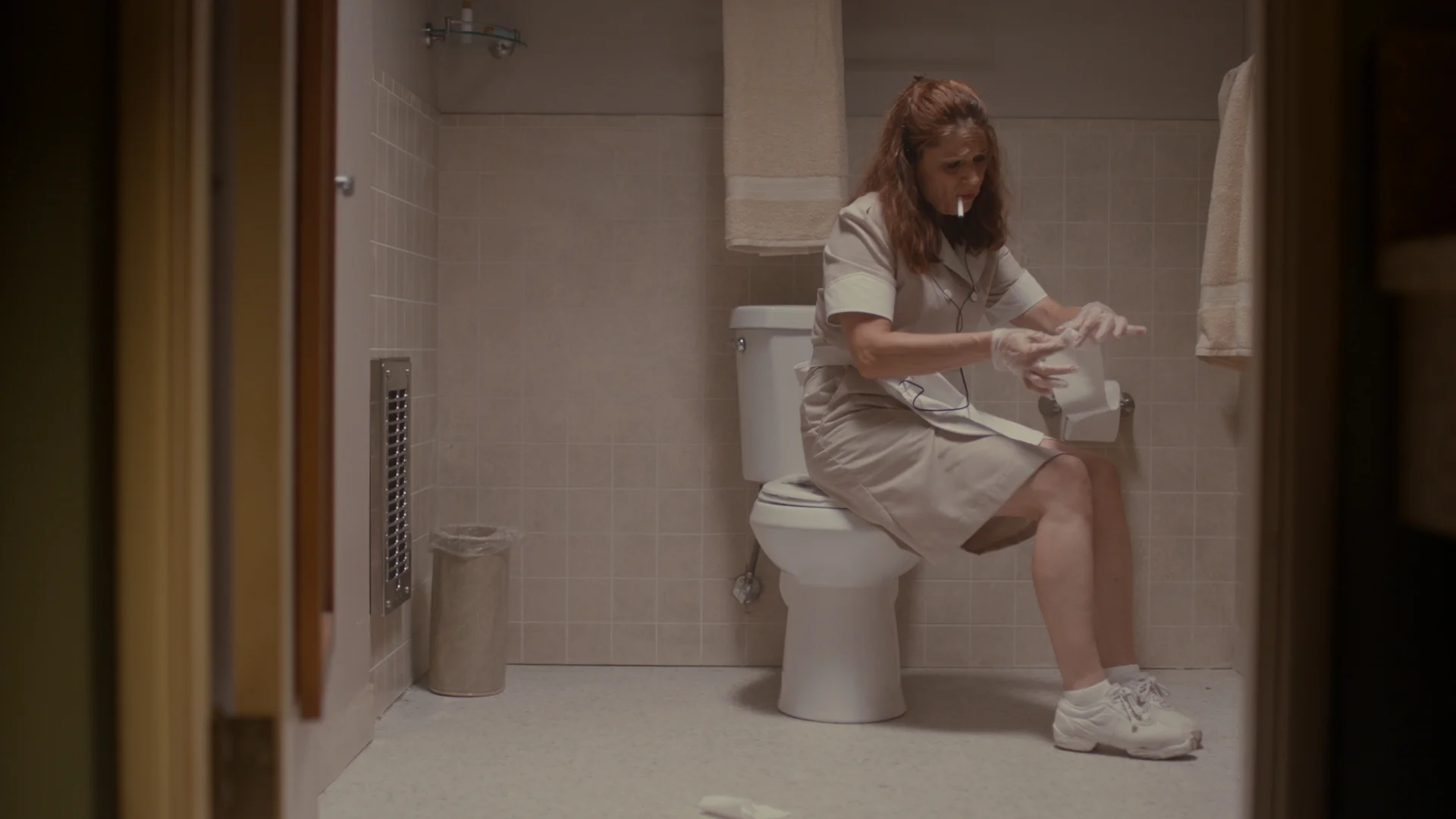 room_ep103_1.108.1.jpg