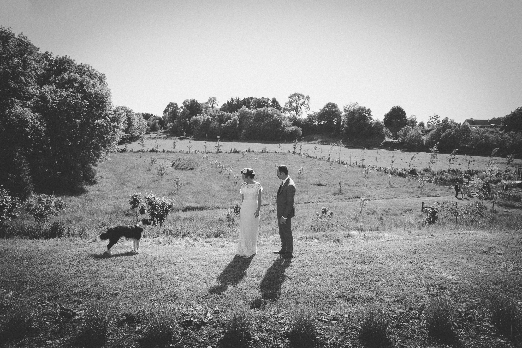 clairebyrnephotography-DIY-tipi-backyard-fun-wedding-124.jpg