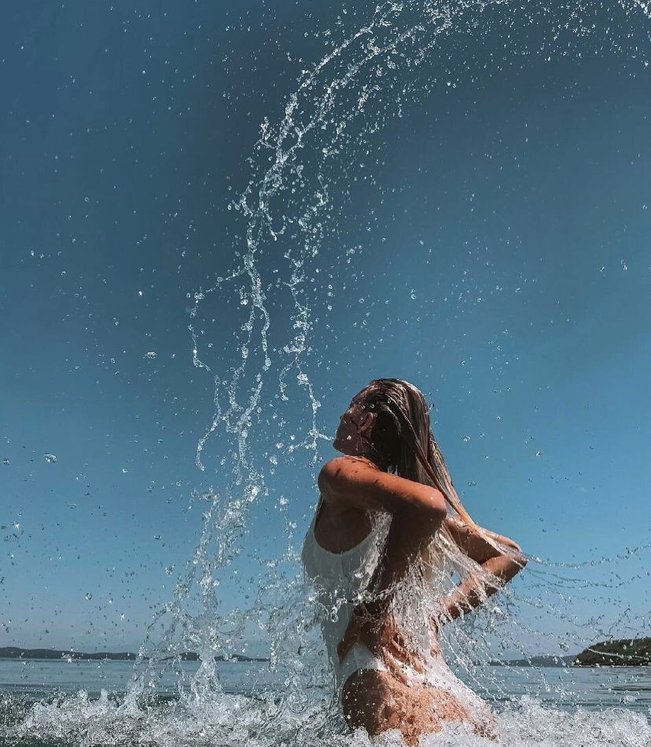 Splash of Adriatic Sea 💦

📍 Susak Island 

Photo: @tinadobovsek 

#1visitisworth1000pictures #visitsusak2021