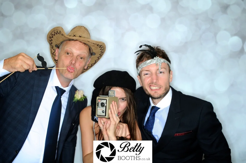 John&Alicesingles 220.jpg