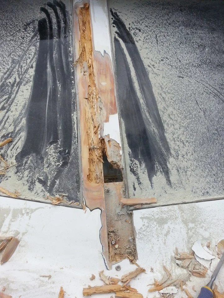 A first for us...... Repairing a rotten window on a boat!