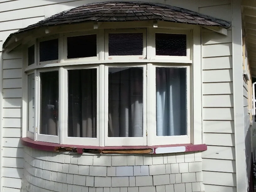 Westmere bay window rot repair