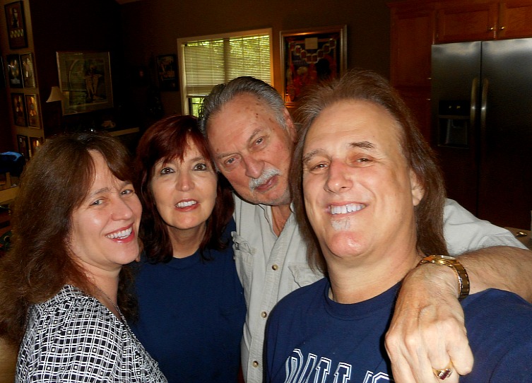  With Jim Gaines, Sandy Carroll and Jessica Athas at their home for a songwriting session. 