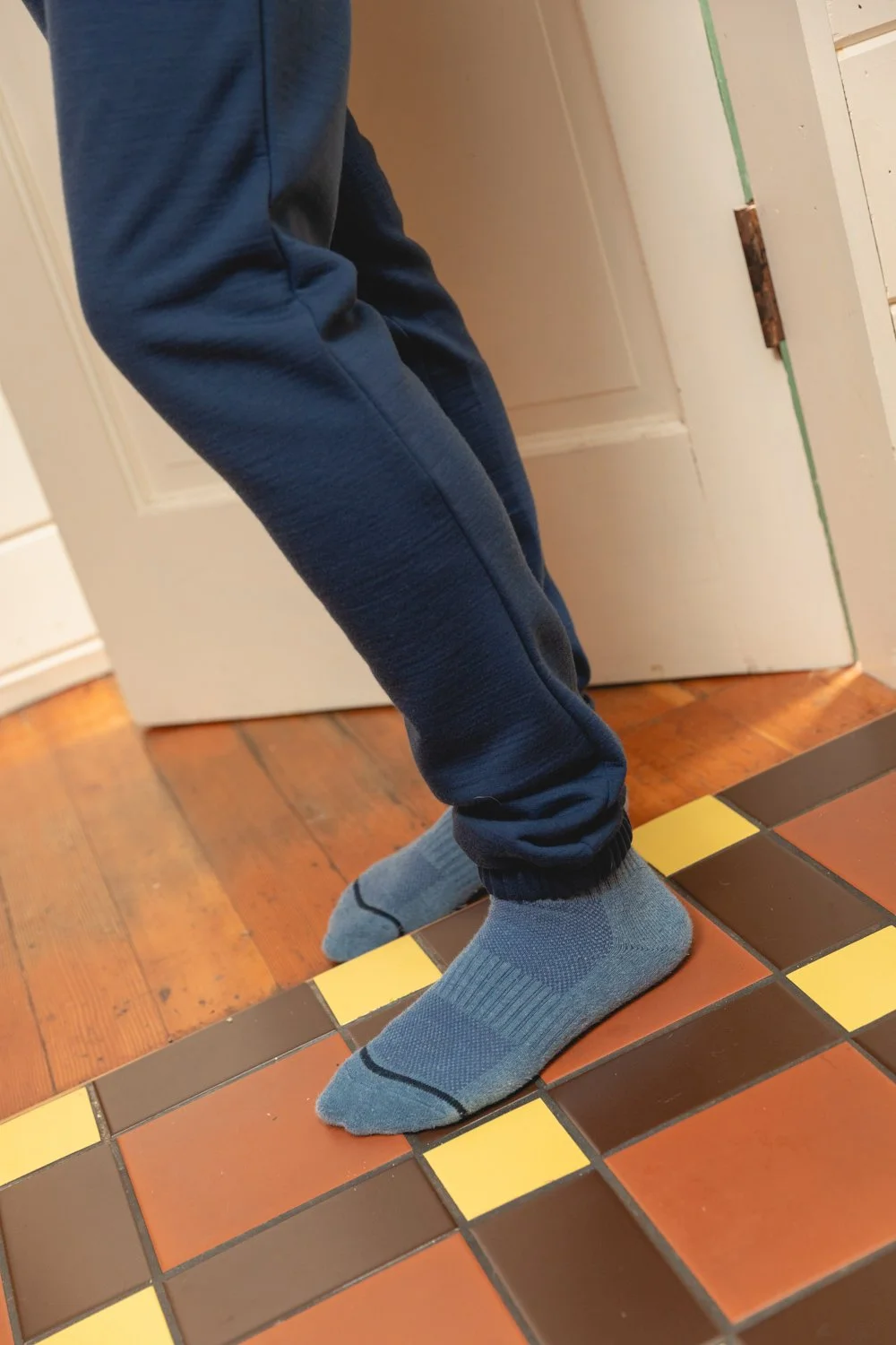merino wool women's jogger sweatpants_baltic-002.JPG