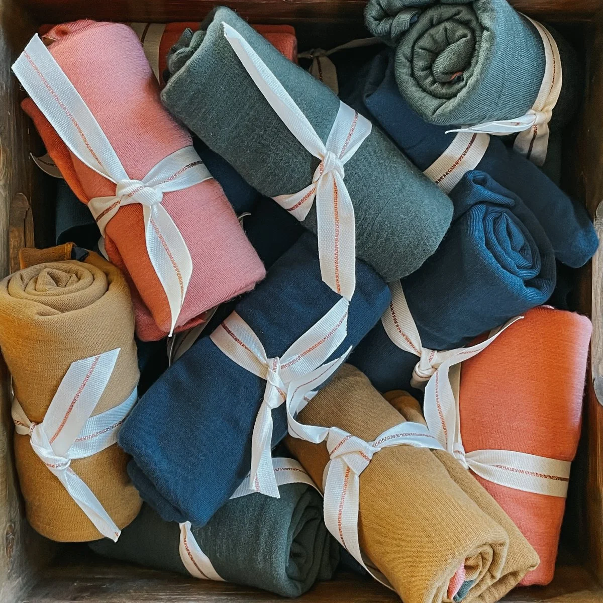 merino wool smooth scrap bundle-001.JPG