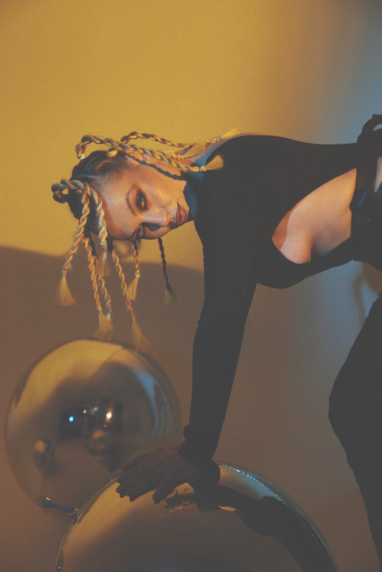 Daniela Blume for Neo2 Entrevista