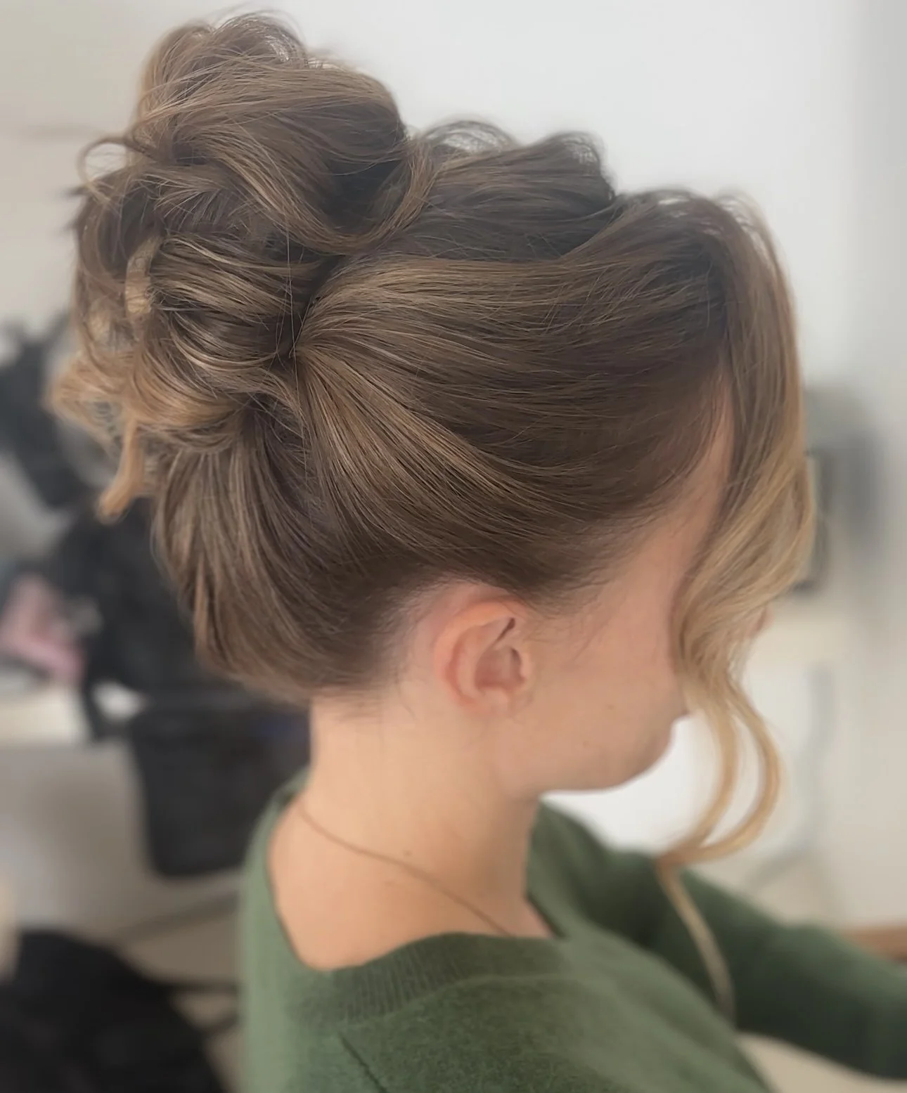 Barcelona make-up artist and hair stylist, maquilladora maquillaje Spain , wedding specialist for beauty brides bridesmaids and bridal party