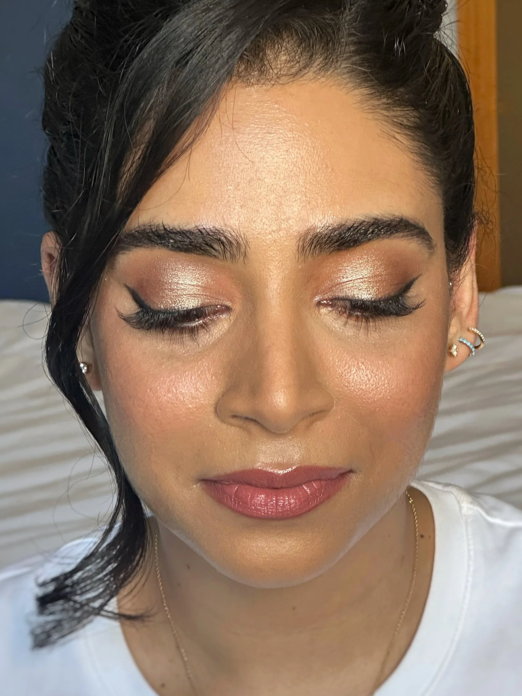 Barcelona based make-up artist and hair stylist