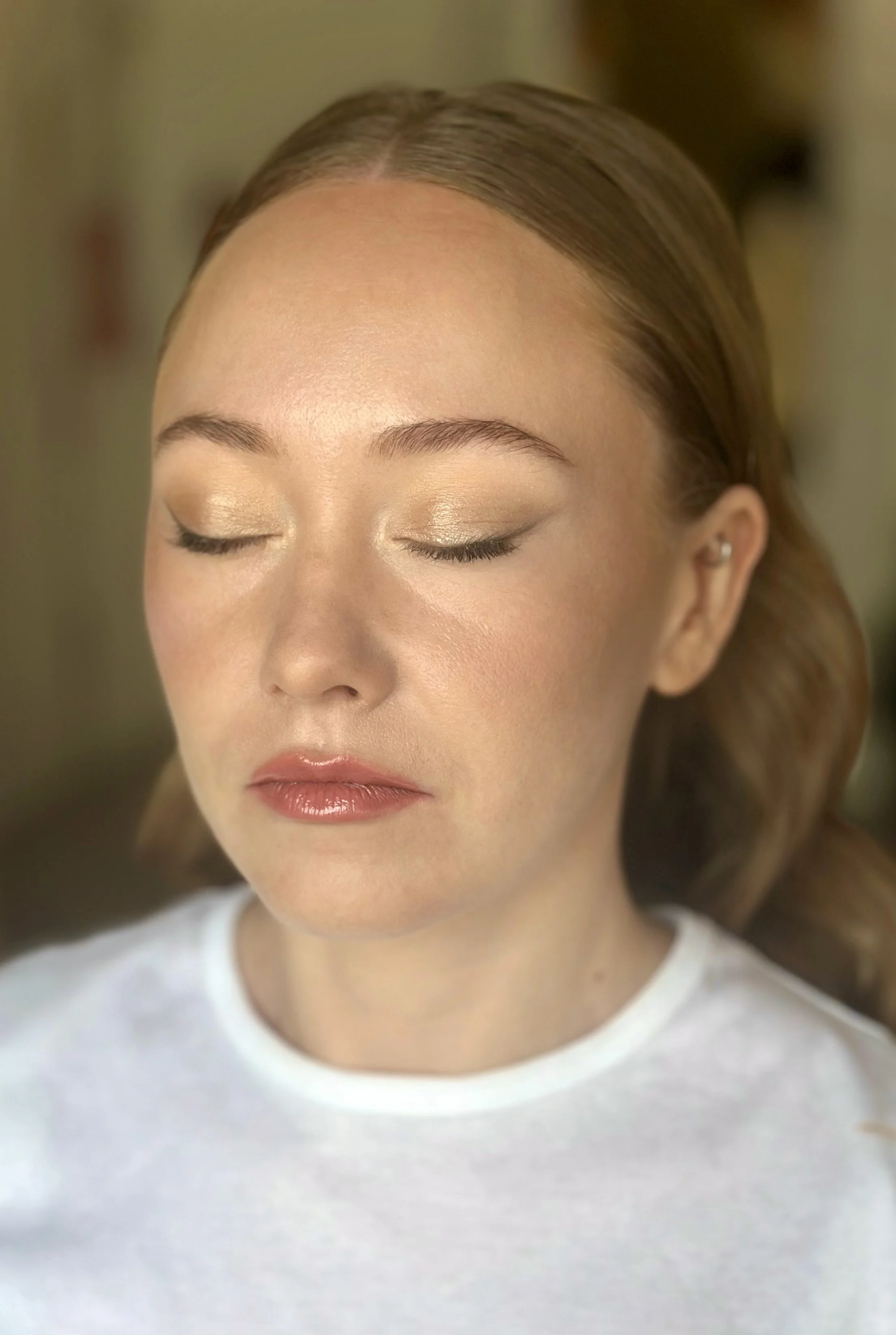 Barcelona bridal make-up artist and hair stylist