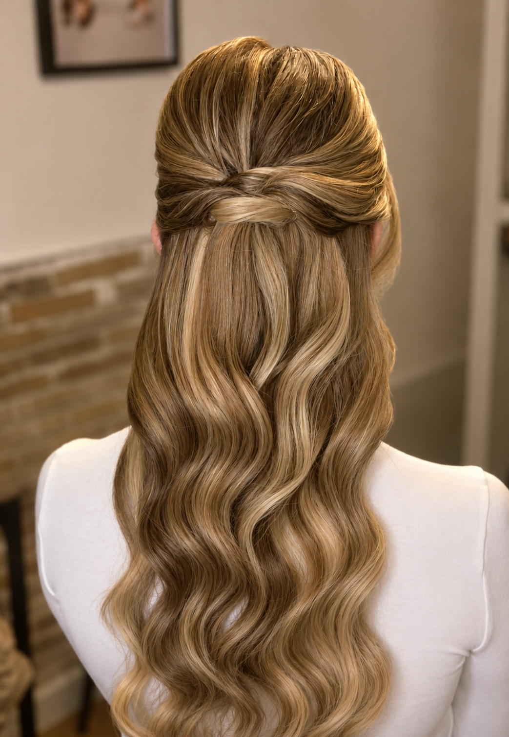  Hollywood waves by Kristiana Zaula make-up artist and hair stylist based in Barcelona 