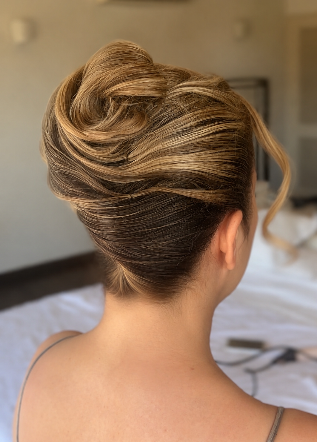 destination wedding bridal luxury editorial make-up artist and hair stylist (Copy)