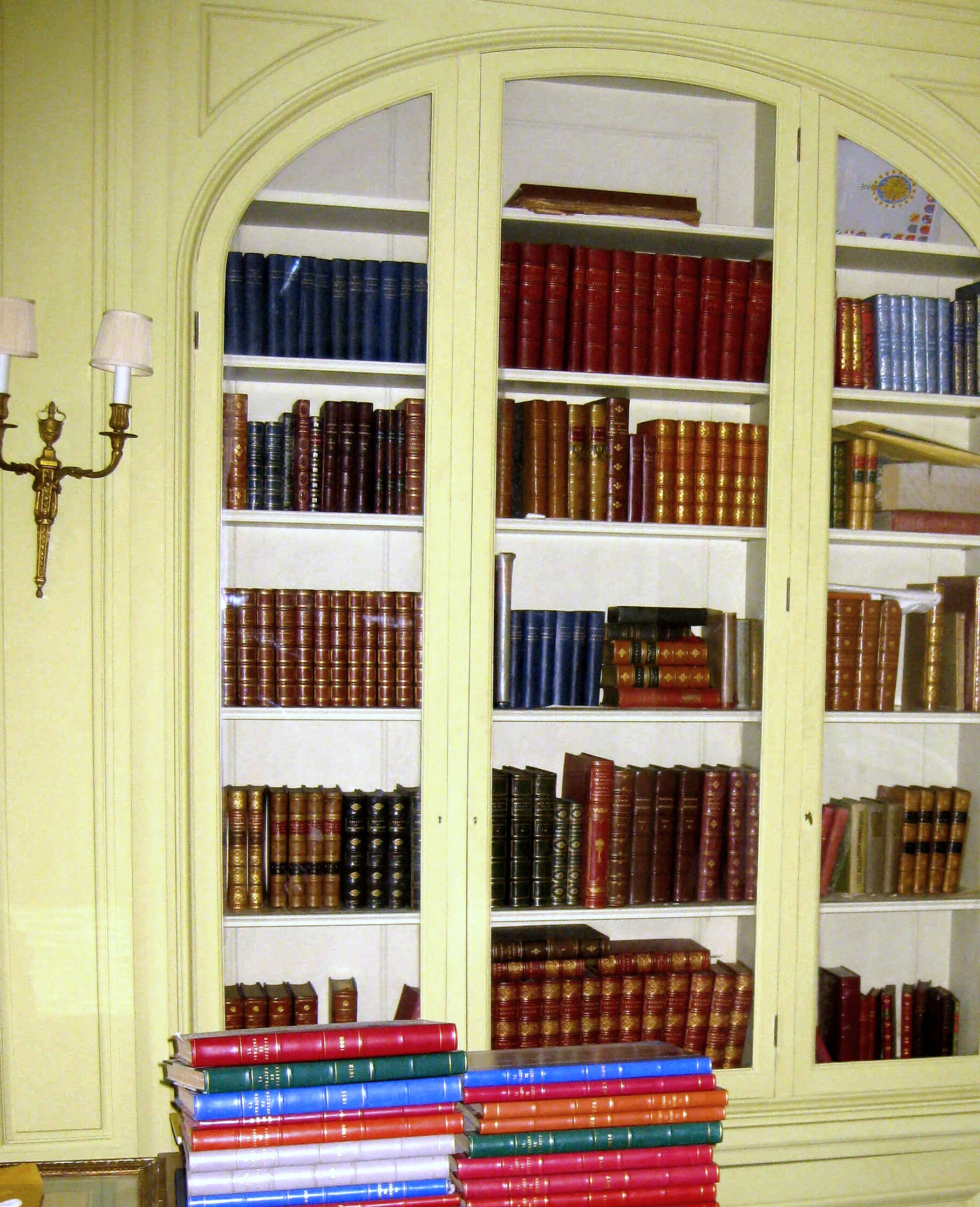 Estate of Huguette Clark from EmptyMansionsBook.com