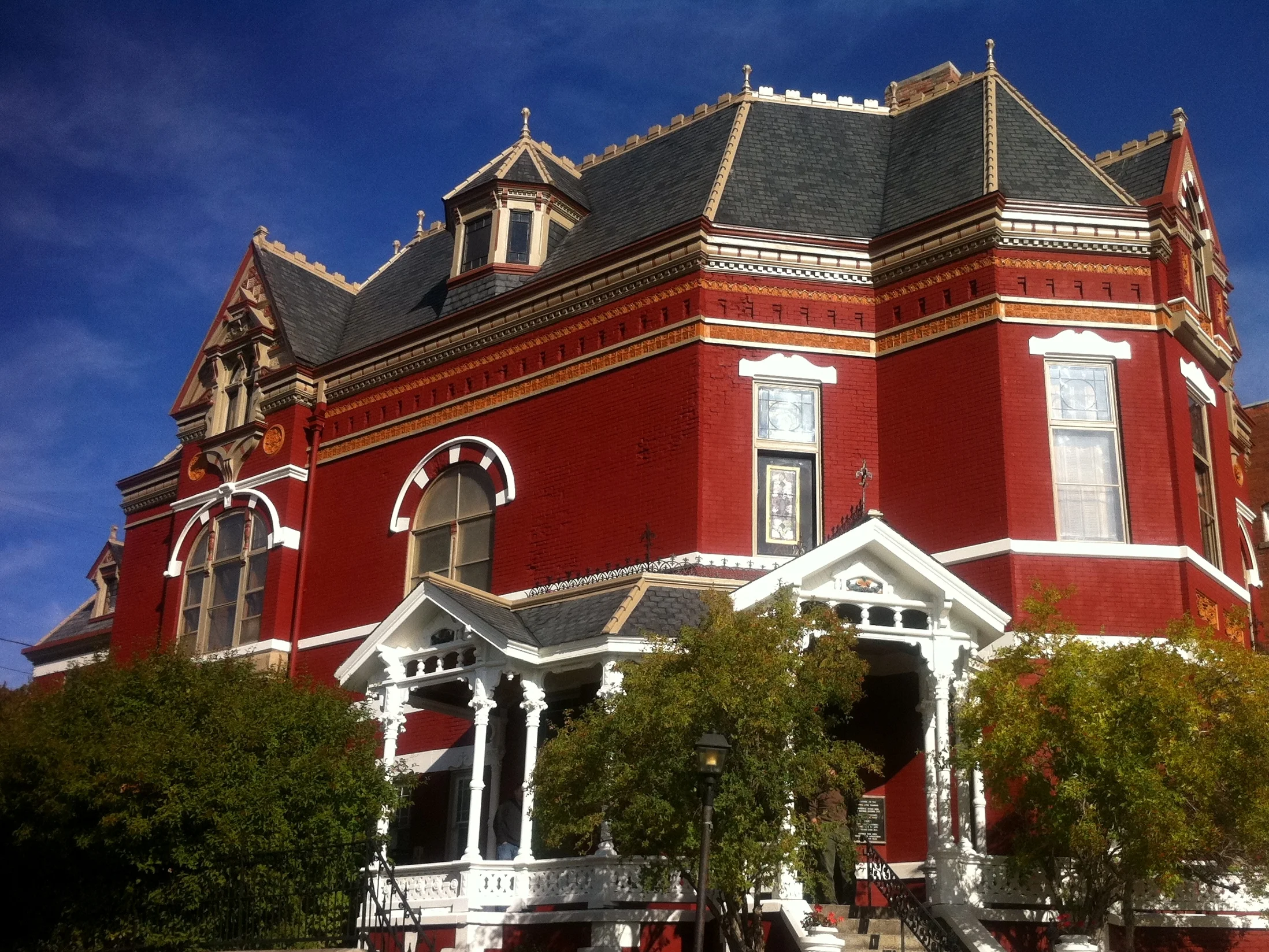 Butte The Copper King Mansion — Empty Mansions, the No. 1 bestselling